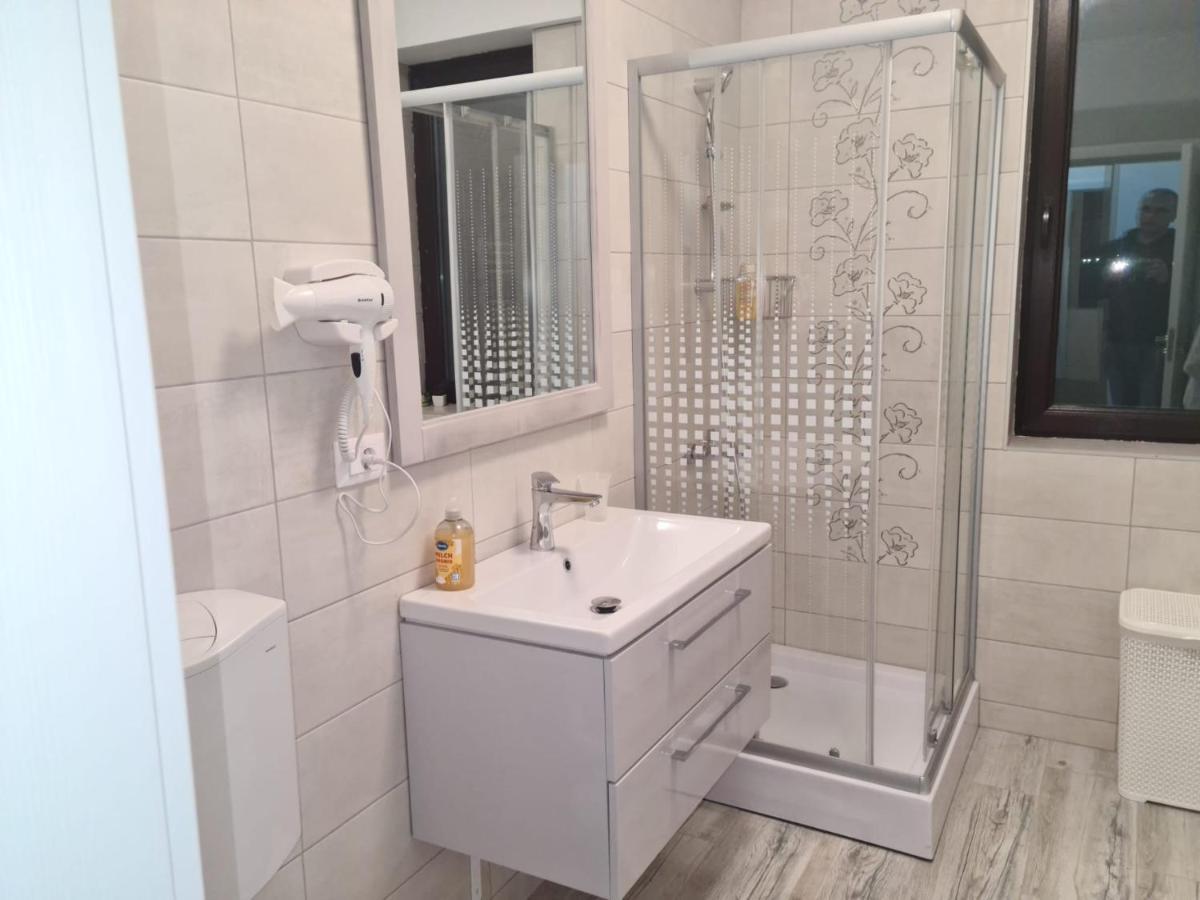 Apartament David Râmnicu Vâlcea Buitenkant foto