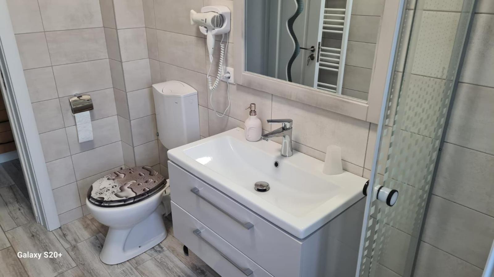 Apartament David Râmnicu Vâlcea Buitenkant foto