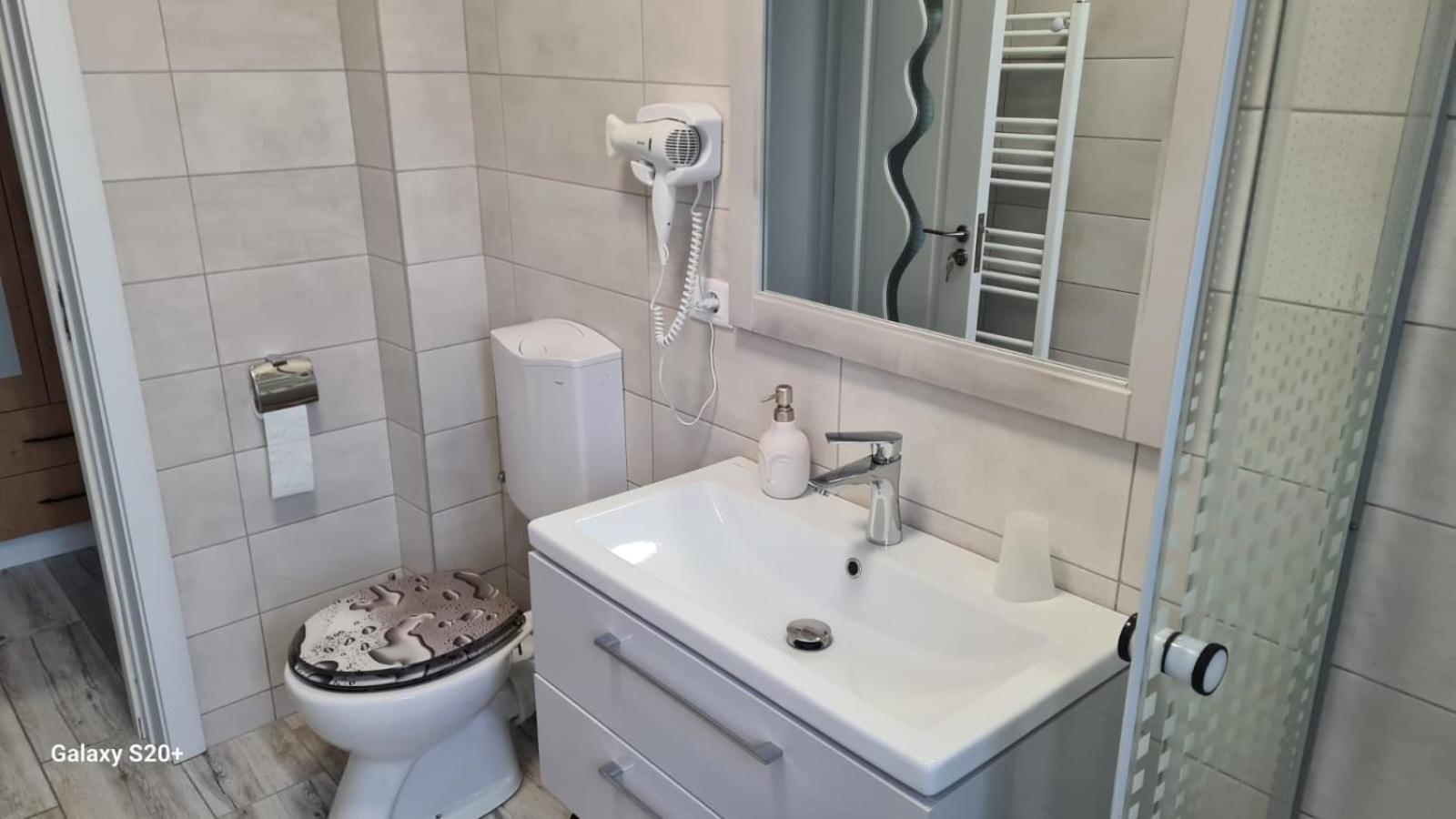 Apartament David Râmnicu Vâlcea Buitenkant foto